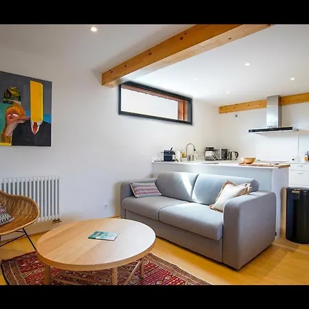 Appartement Cap Lea . Qualite Et Confort Assure . *